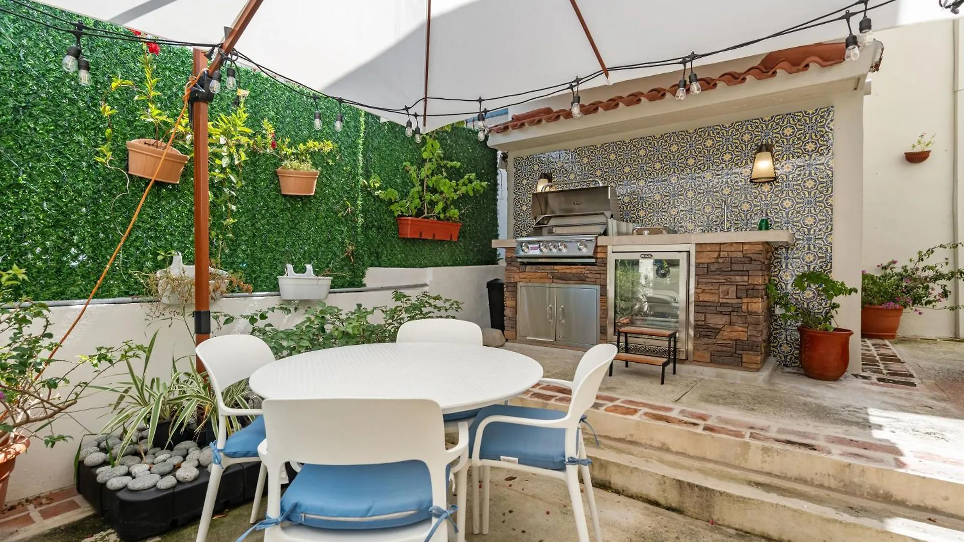 Cozy High-Ceiling Urban Studio Mm2 San Juan Puerto Rico
