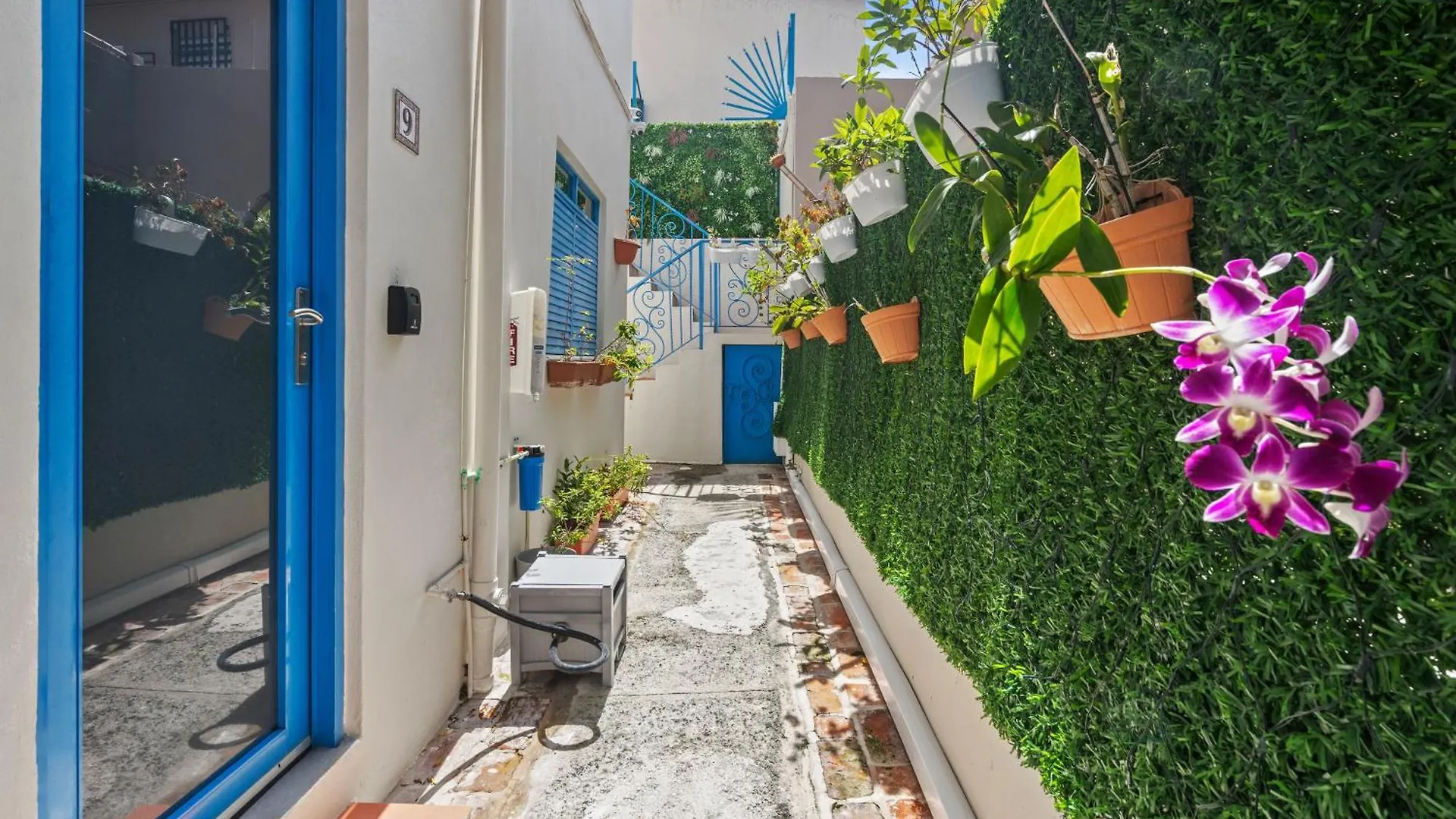 Cozy High-Ceiling Urban Studio Mm2 San Juan Apartment